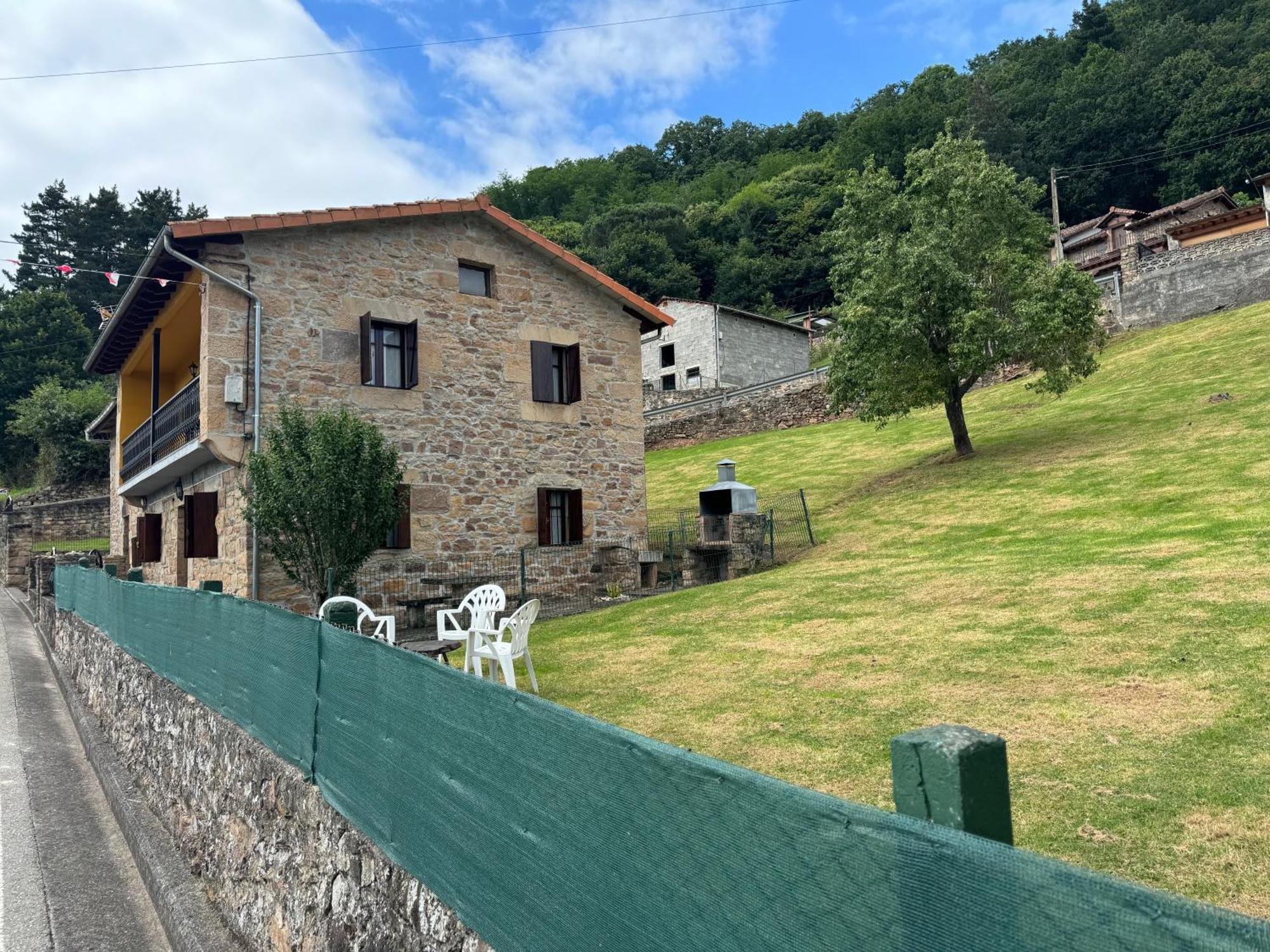 Casuca De Susi Villa Arenas De Iguna Exterior photo