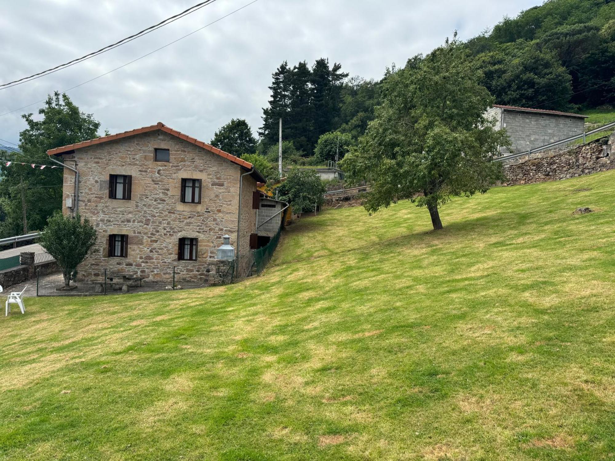 Casuca De Susi Villa Arenas De Iguna Exterior photo